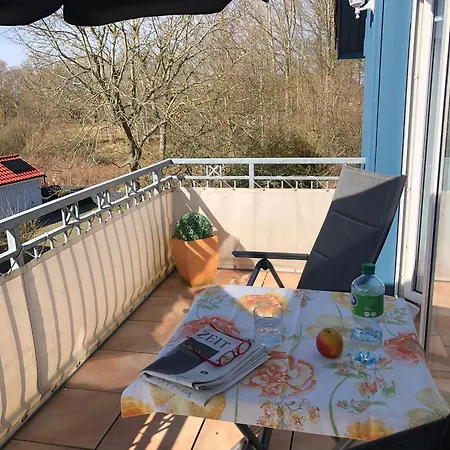 Friedensstra_e 43 7 * Zingst